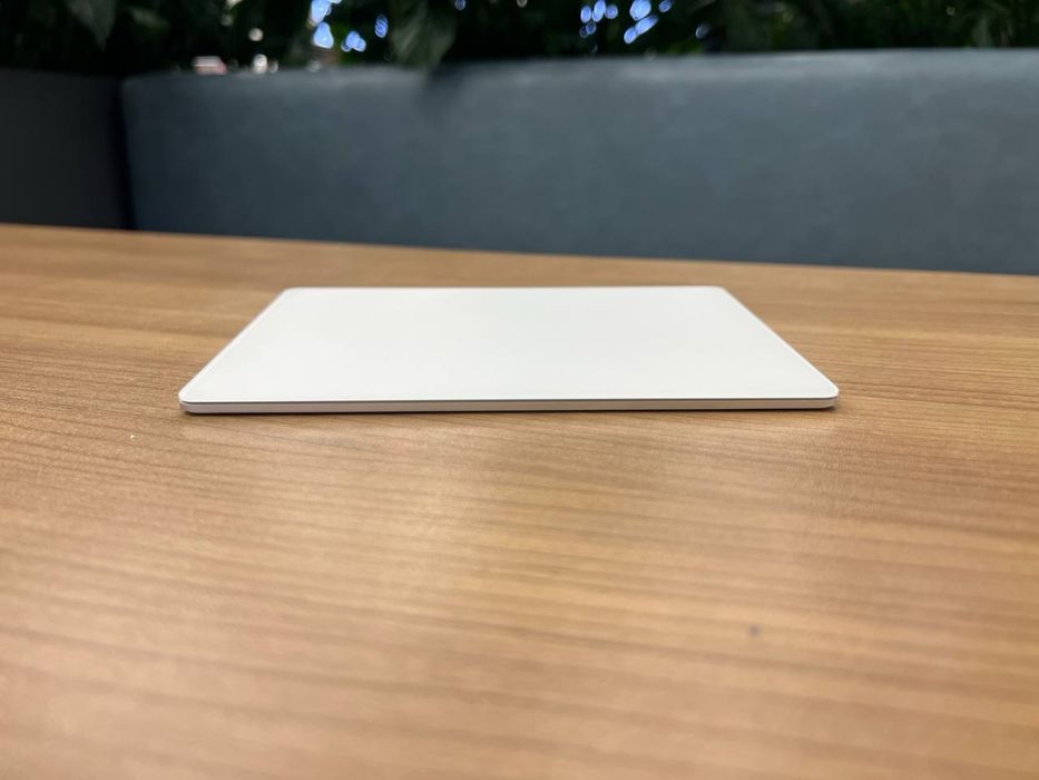 401-Apple Magic Trackpad 2