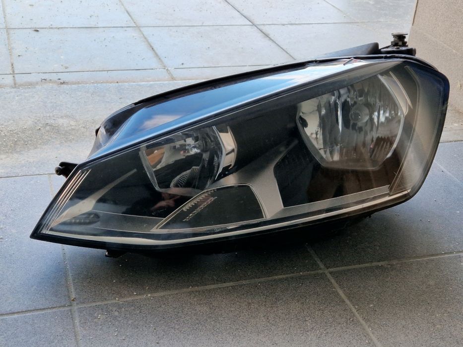 Faróis dianteiros Golf 7