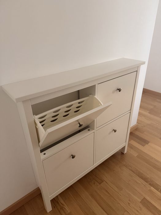 Sapateira IKEA em bom estado