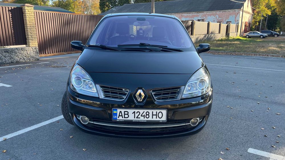 Renault Scenic II (довга база)