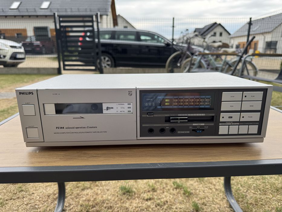 Manetofon Philips FC 144