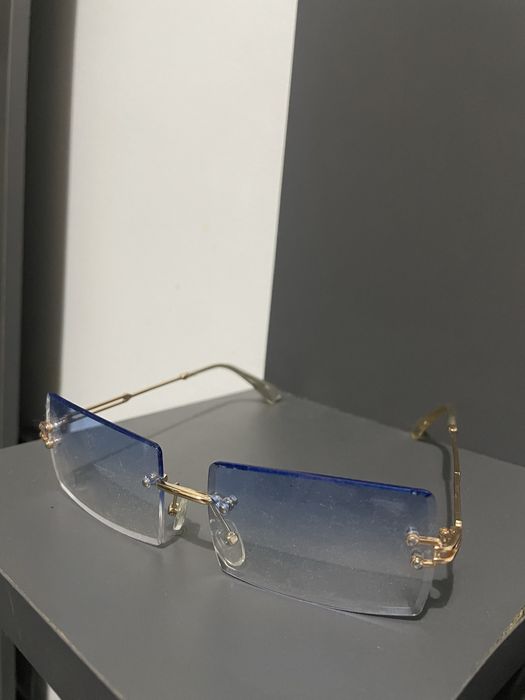 Óculos em estado novo