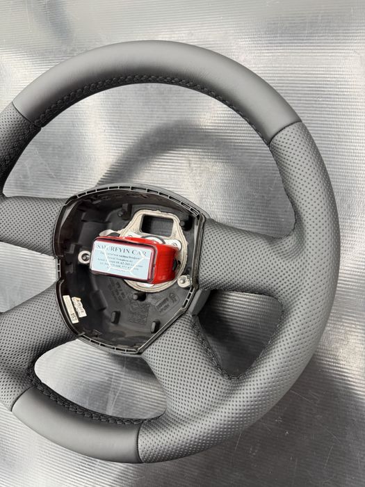 Obszywanie kierownic | Skóra, Alcantara | Tapicerstwo Samochodowe