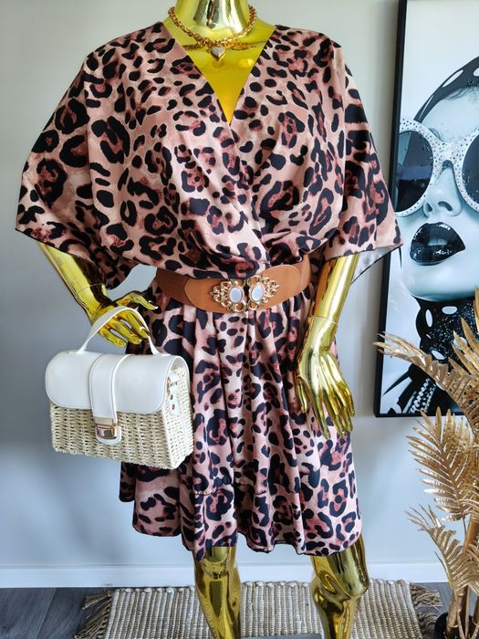 Panterkowa  Sukienka z falbanami Boho Moda Italia   R.uniwersalny