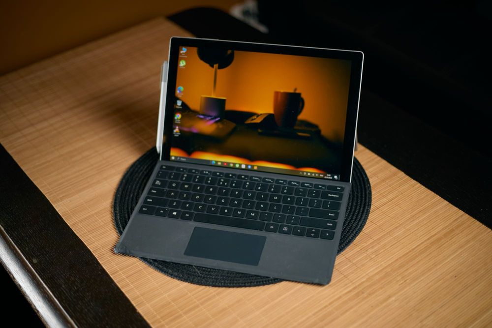 Microsoft Surface Pro 5 2017