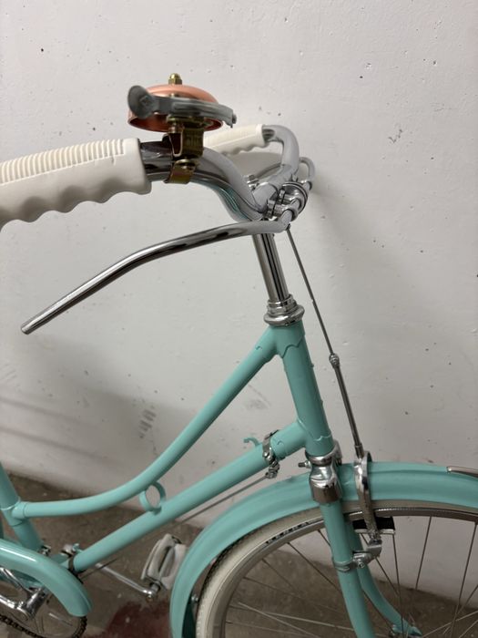 Bicicleta pasteleira vintage