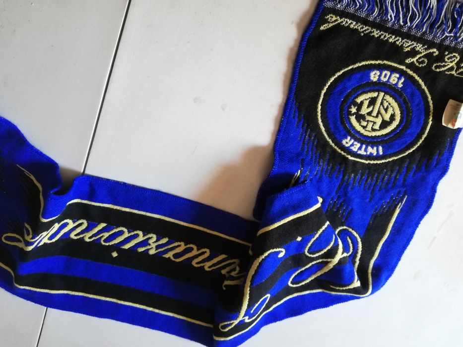 cachecóis de clubes internacionais