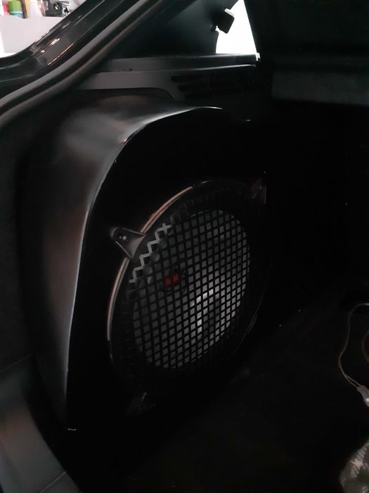 Caixa Subwoofer BMW