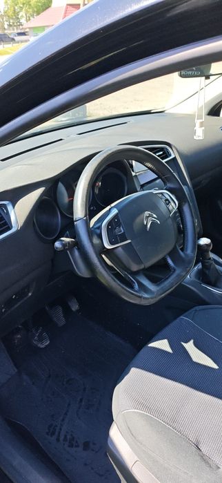 Citroen c4 2013рік 1.6дизель