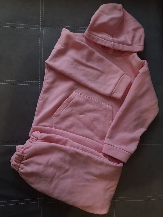 Спортивний костюм