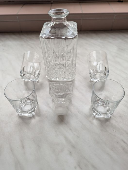 Karafka szklana kryształ.z korkiem i 5 szklaneczek - antyk z PRL - kpl