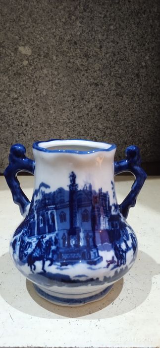 Várias peças decoração terrinas ,jarrões bule