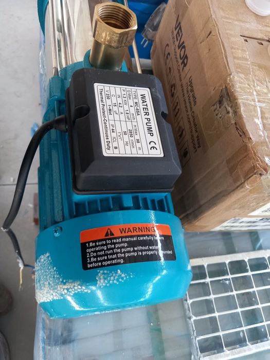 Bomba centrifuga de água 1300 W