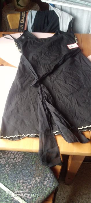 Sukienka damska na ramiączkach, rozmiar S, pachy  35 cm