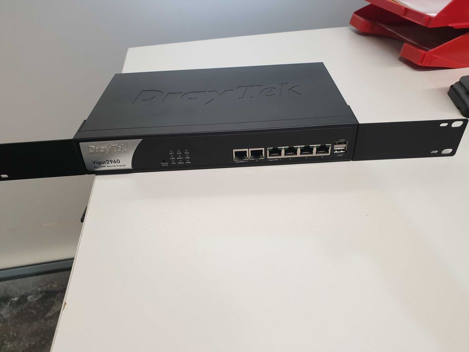 Vendo Router Draytek Vigor  2960