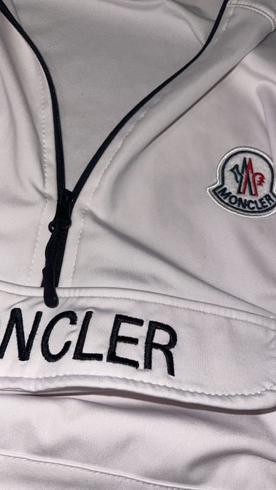 анорак Moncler x Pharrell Williams