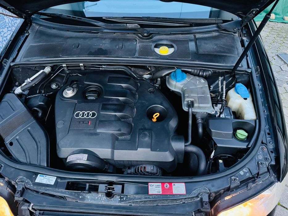 Audi a4 1.9 tdi 130cv M6 S- line 02