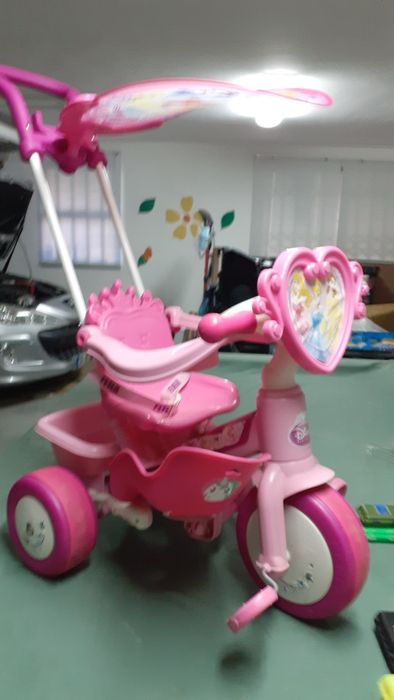 Vender triciclo de criança