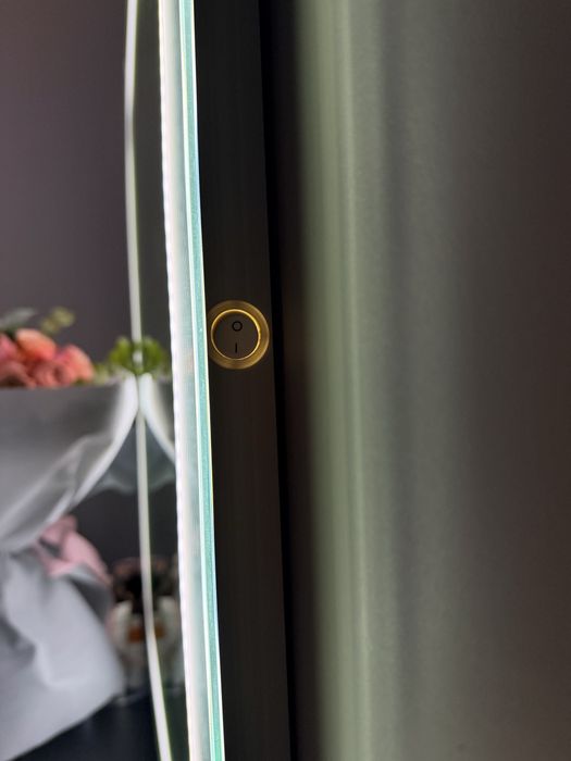 Дзеркало з LED - підсвіткою САМОВИВІЗ