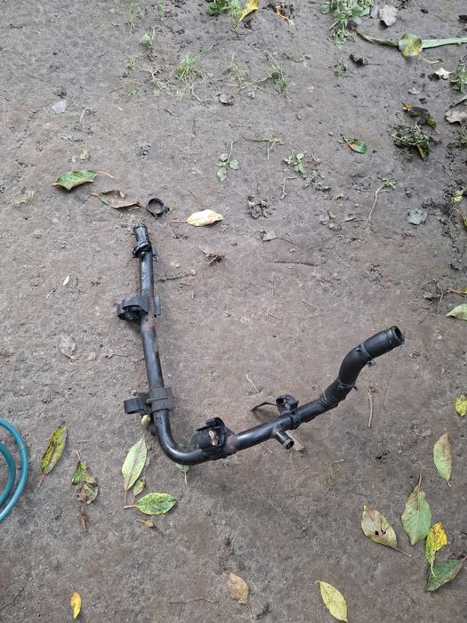 Продам трубку охолодження фольксваген  т4