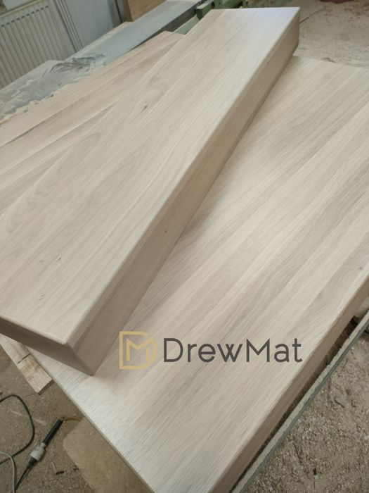 Stopnie na konstrukcję stalową