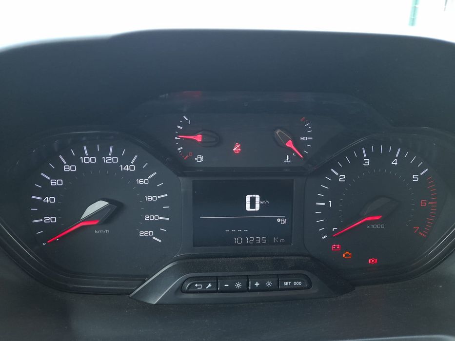 Peugeout Partner