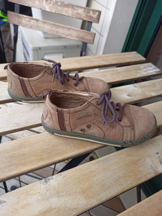 Botas em couro castanhas