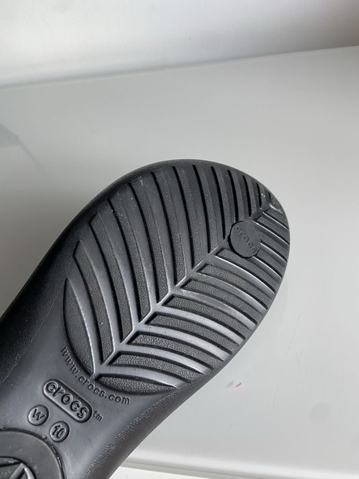 Nowe sandały japonki Crocs Serena Flip r. 41/42 W10 wyższa podeszwa