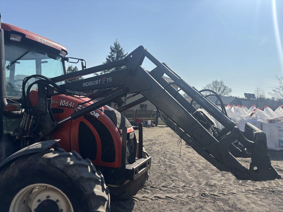 Ładowacz stoll robust f15