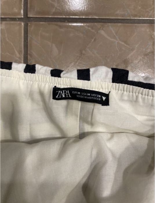 Платье бандо Zara
