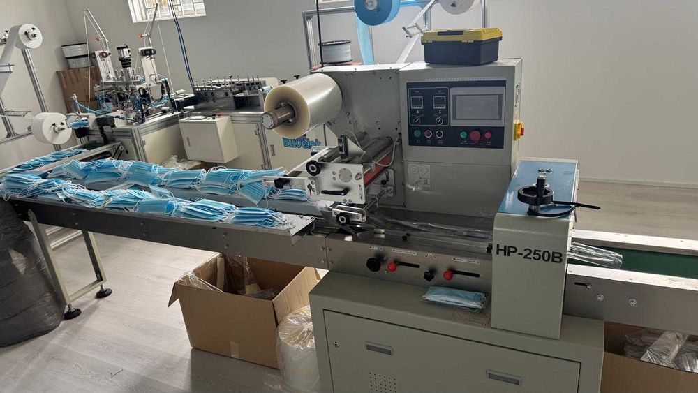 Máscaras cirúrgicas 2 linhas produção completas 3 Máquinas + Material