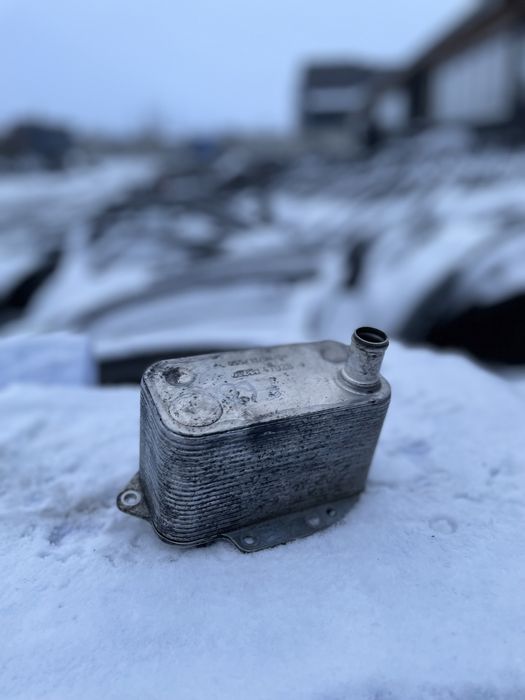 Маслоприйомник БМВ Е60 Е61 Е65 м57н Теплообмінник BMW Шрот