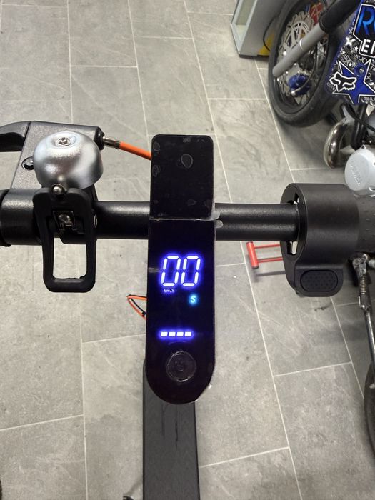 Trotinete Elétrica TODIMART T3 350W – NOVA