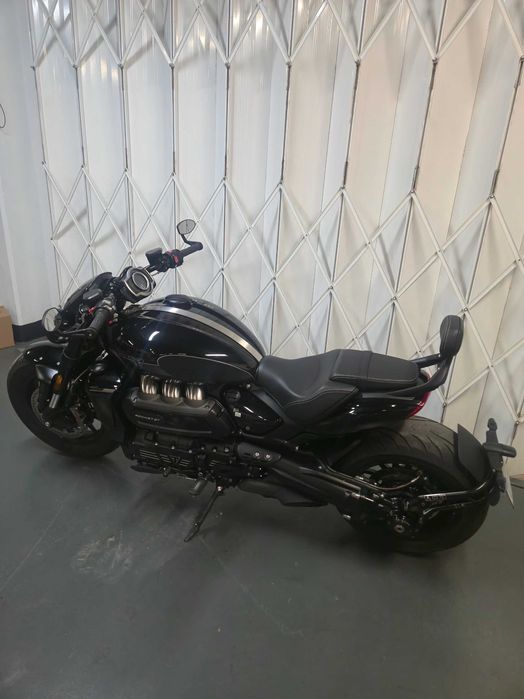 Triumph Rocket 3