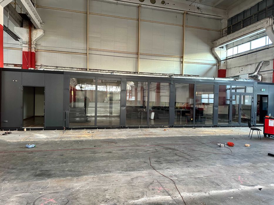 Kontener biurowy, recepcja.