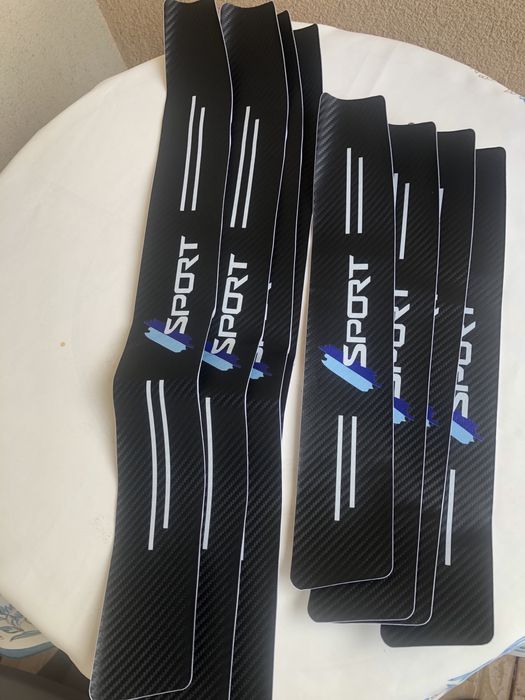 Nakładki ochronne zabezpieczenia progów i gratis na zdeżak .