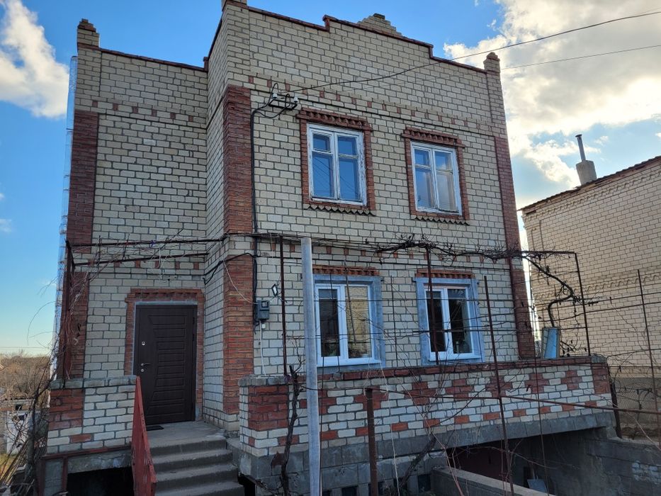 Продам дом в Христиновке с удобствами и отоплением!