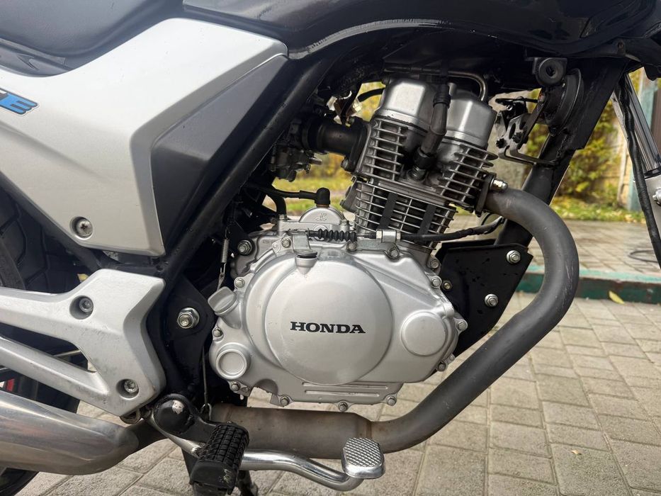 Honda cb125e 2012 року