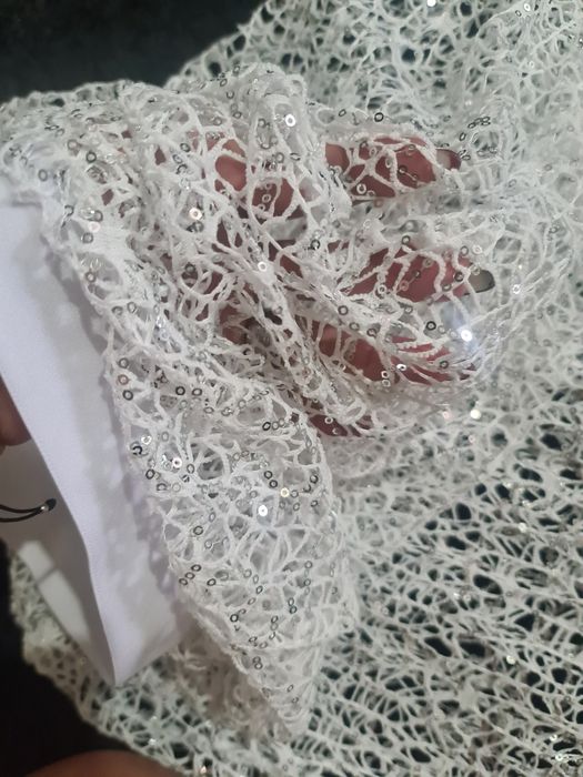 Pantalonas transparentes brancas com lantejoulas prata