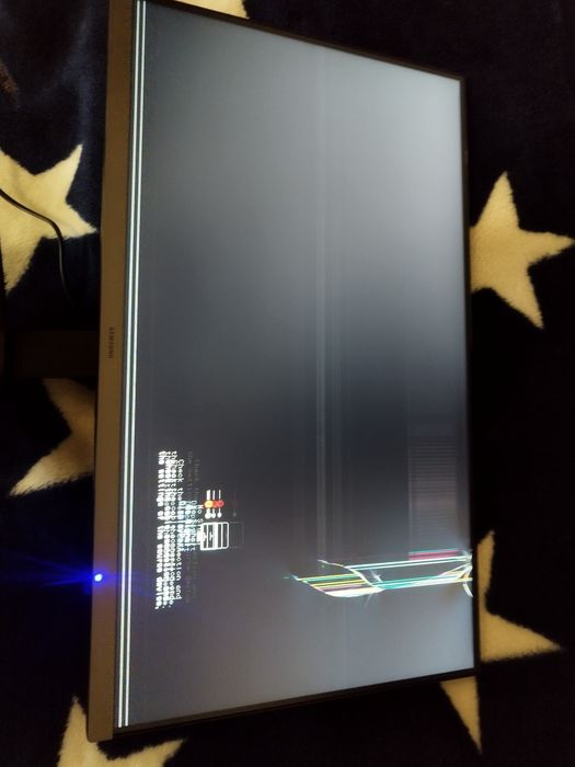 Продам монітор samsung ls24c330gaixci на запчастиниxci