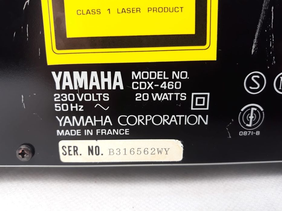 Yamaha CDX 460 rs odtwarzacz płyt CD czarny France Dobór Audio