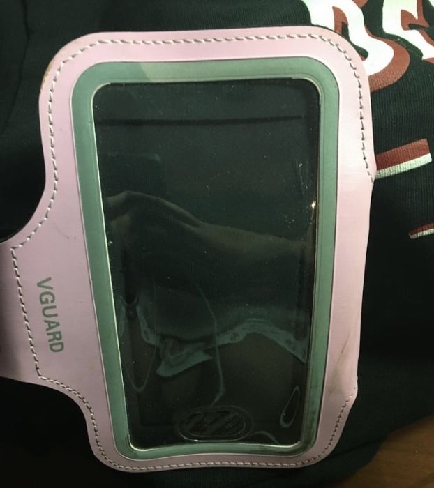 Armband ipod e bracadeira smartphone universal belkin e outpace puma