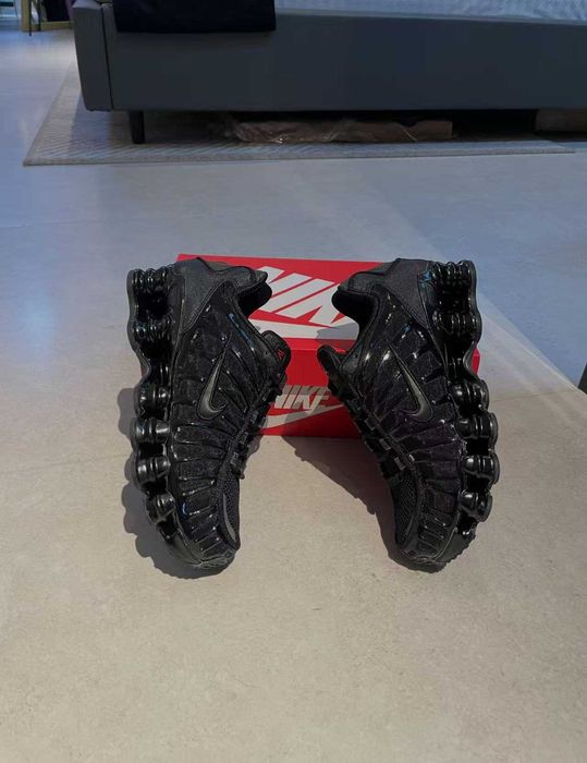 "Buty męskie Trampk Nike_Air_Shox_TL_Black R.40