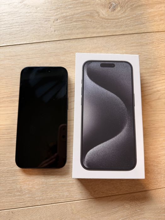 Iphone 15 pro, stan idealny, bateria 88%
