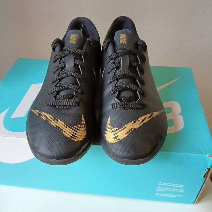 Футзалки 37/38 Nike Originals /кроссовки, копочки