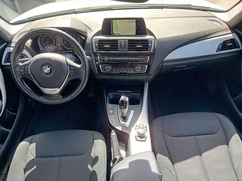 BMW 116 D c/auto ( pequeno sinistro )