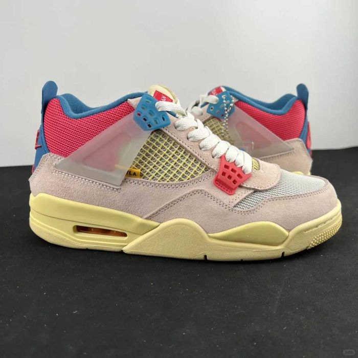 Jordan 4 retro sp guavaice 40