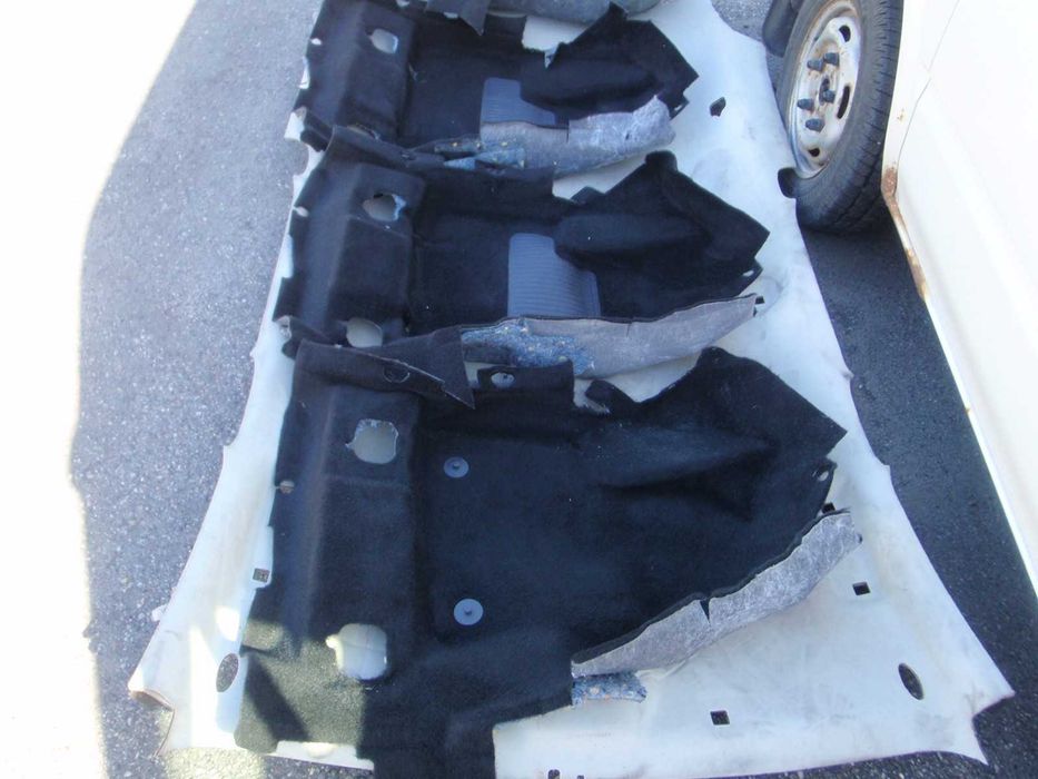 Ford Kuga mk1 wykładzina kierowcy lewa 08-12