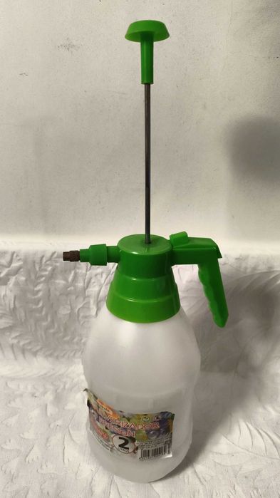 Pulverizador de Pressão Manual 2L