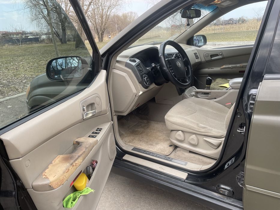 Надійний автомобіль SsangYong kyron